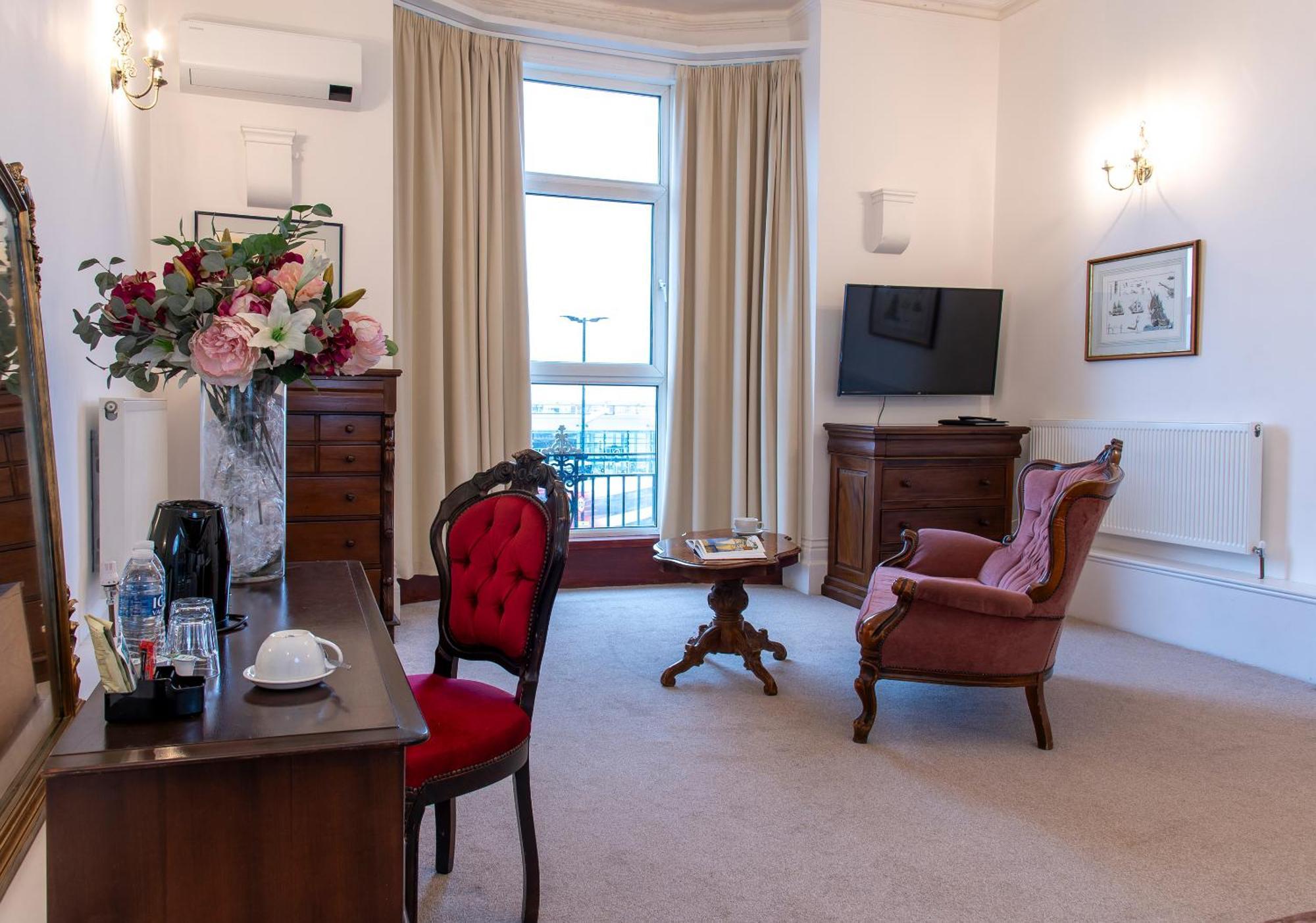Keppels Head Hotel Портцмаус Экстерьер фото