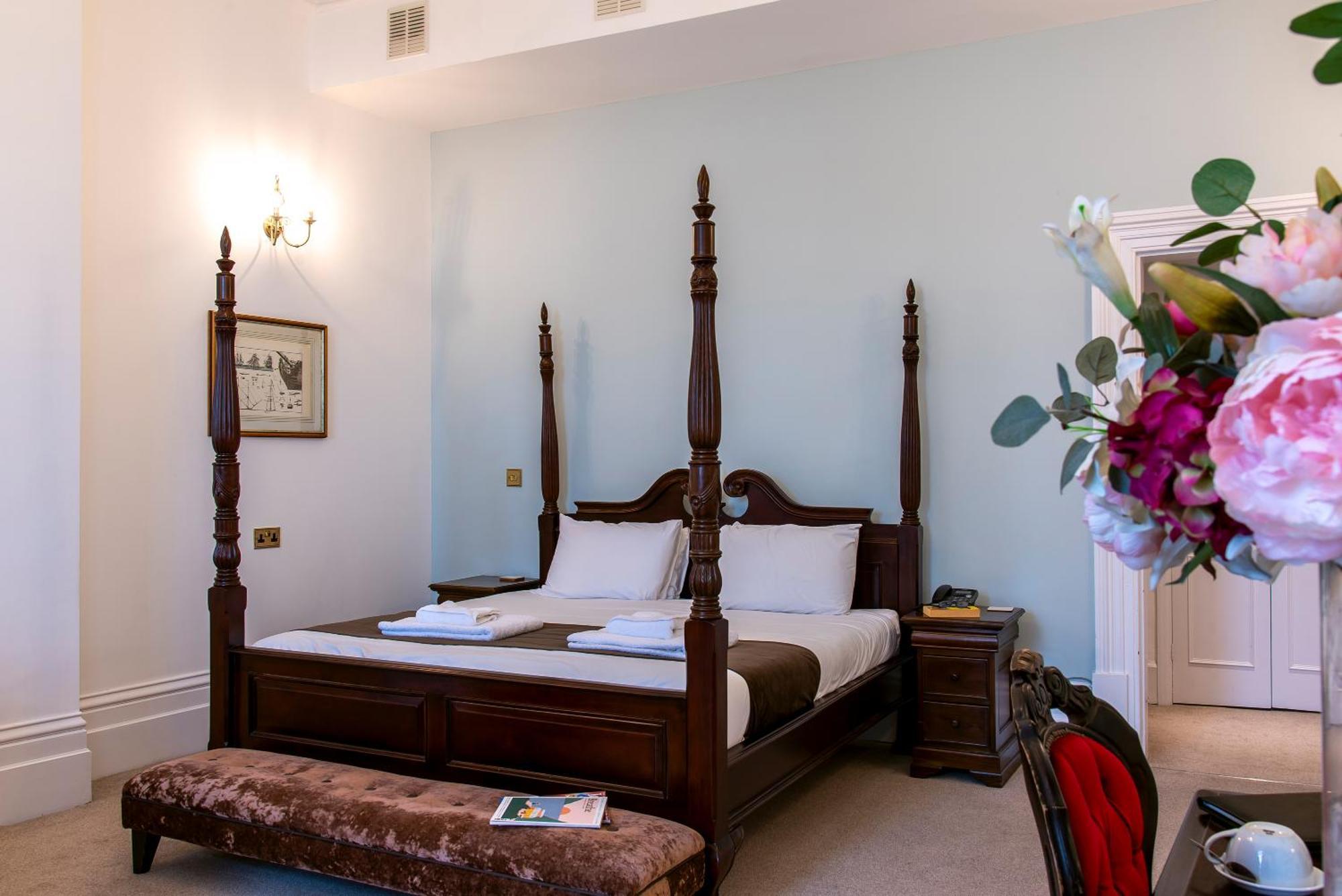 Keppels Head Hotel Портцмаус Экстерьер фото