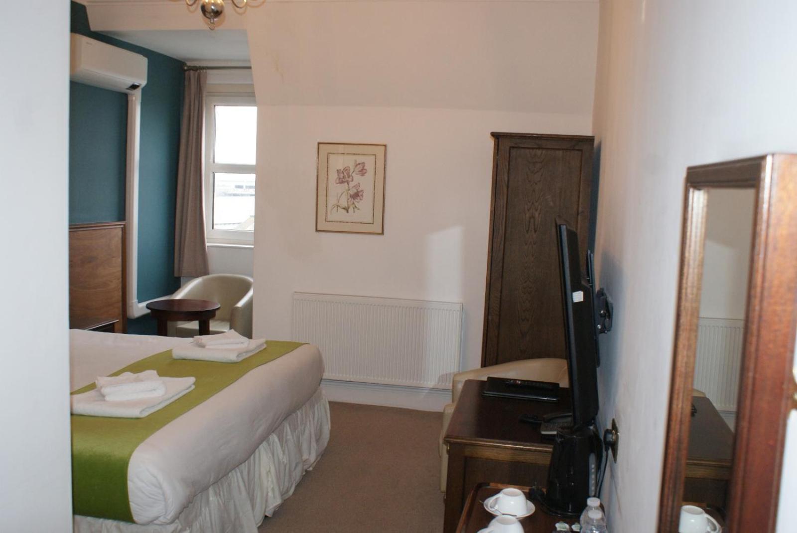 Keppels Head Hotel Портцмаус Экстерьер фото
