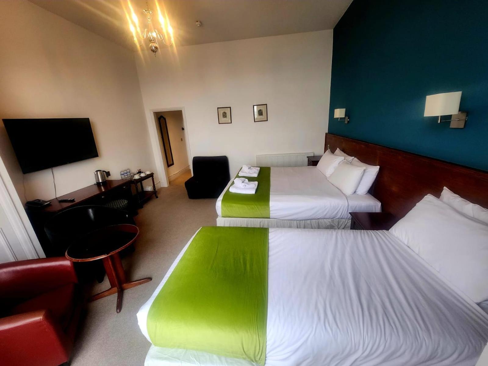 Keppels Head Hotel Портцмаус Экстерьер фото